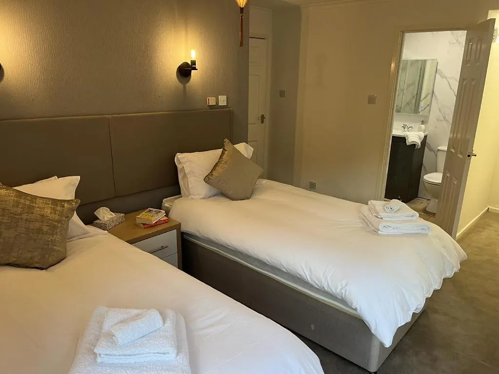 ニューカッスル・アポン・タイン Blaydonburn - Sleeps 6 - Parking - Garden - Hottubヴィラ イギリス